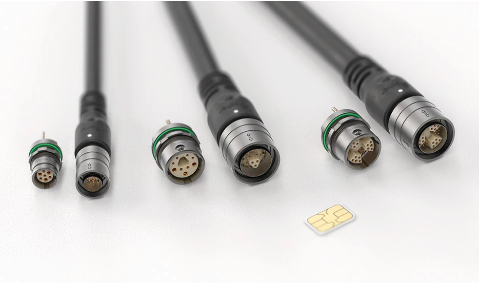 Fischer MiniMax?系列超小型、堅固耐用的連接器